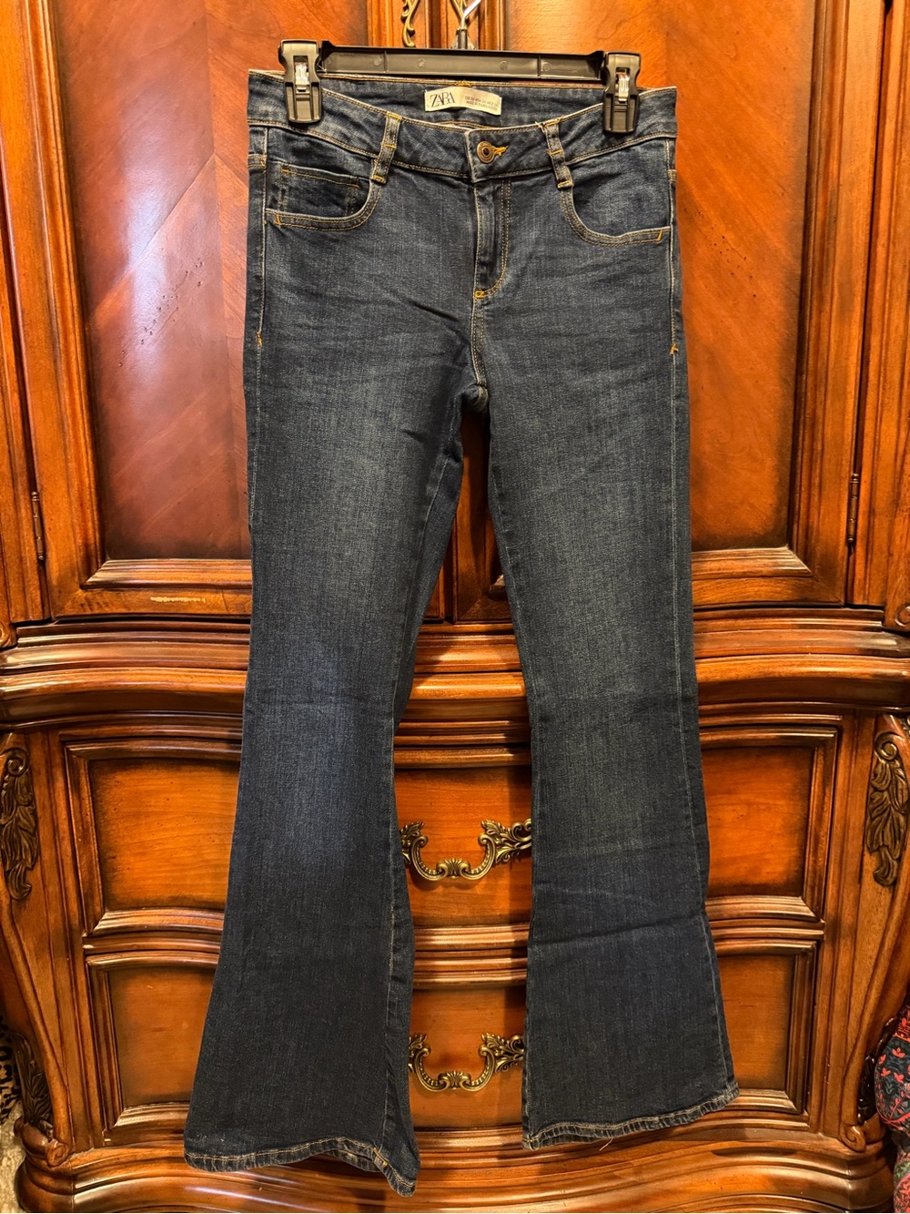 Zara Dark Blue Flared Jeans size 4